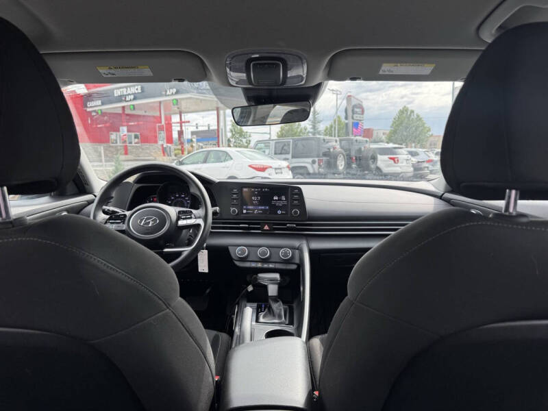 2023 Hyundai Elantra