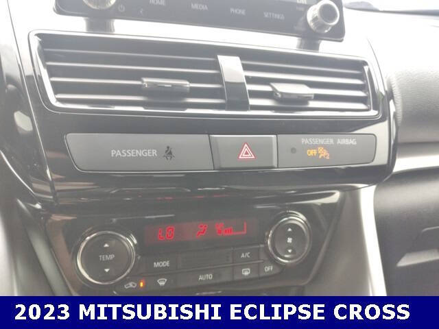 2023 Mitsubishi Eclipse Cross LE