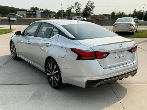 2020 Nissan Altima 2.5 SR