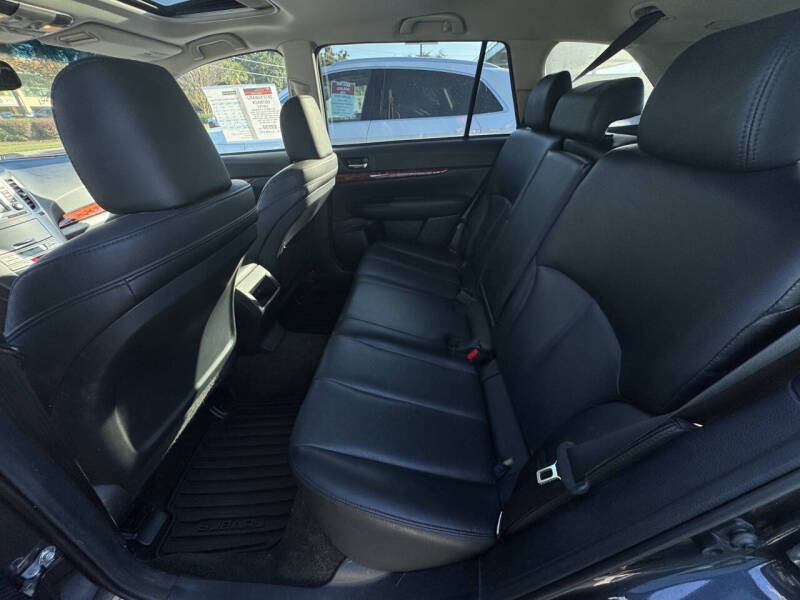 2012 Subaru Outback 2.5i Limited