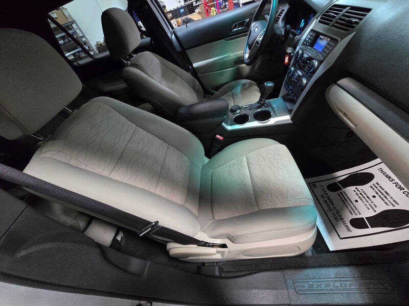 2012 Ford Explorer
