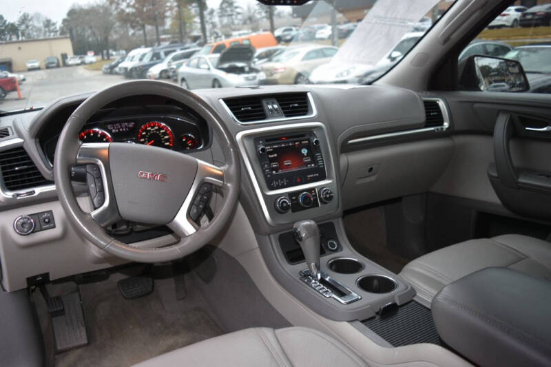 2013 GMC Acadia SLE-2