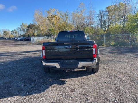 2022 Ford F-350 Super Duty Lariat