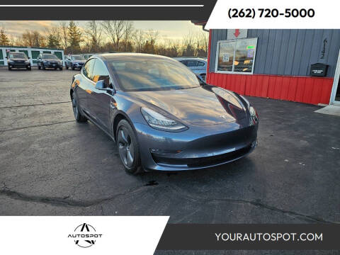 2019 Tesla Model 3 Standard Range Plus