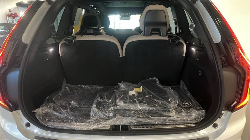 2026 Volvo XC90 B6 Plus 7P