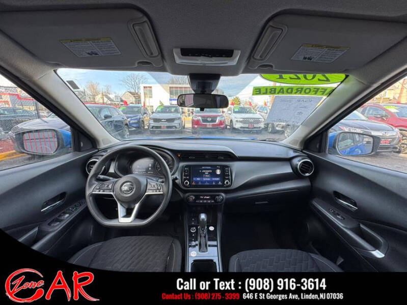 2021 Nissan Kicks SV