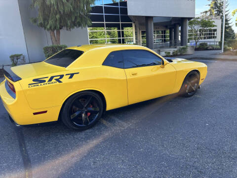 2010 Dodge Challenger SRT8