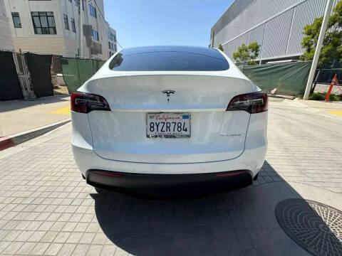 2023 Tesla Model Y Long Range