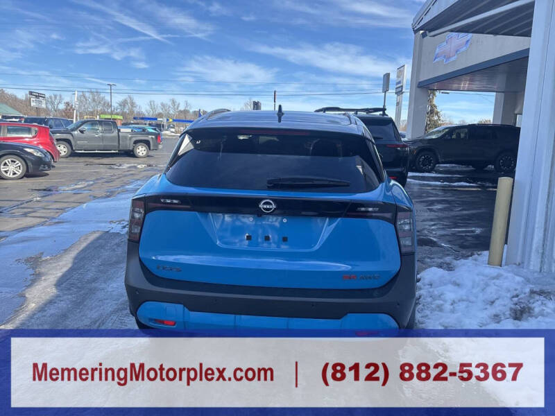 2025 Nissan Kicks SR