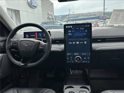 2022 Ford Mustang Mach-E Premium