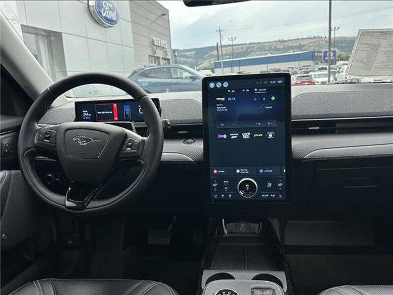 2022 Ford Mustang Mach-E Premium