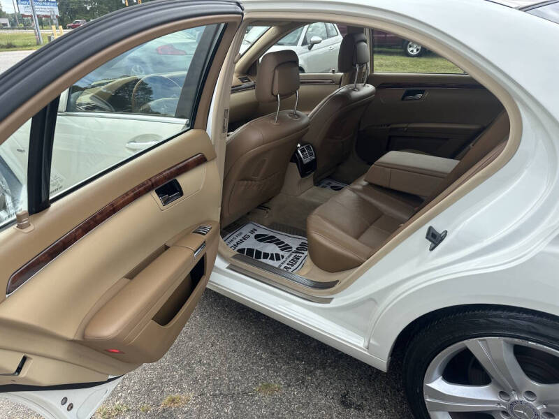 2008 Mercedes-Benz S-Class S 550 4MATIC