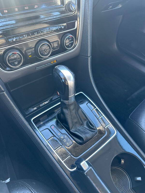 2018 Volkswagen Passat 2.0T S