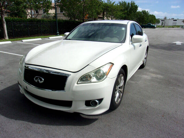 2012 INFINITI M37 for sale at Car Girl 101 in Oakland Park, FL