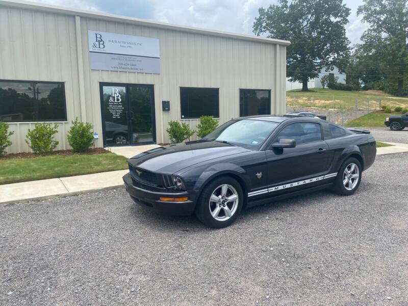 2009 Ford Mustang for sale at B & B AUTO SALES INC in Odenville AL