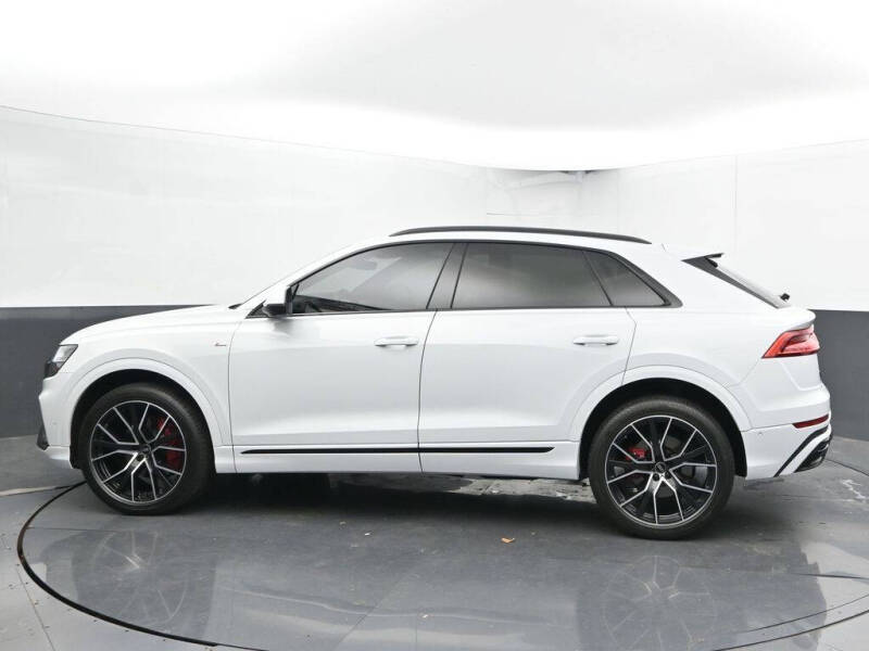 2022 Audi Q8 quattro Premium Plus 55 TFSI