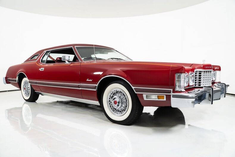 1975 Ford Thunderbird