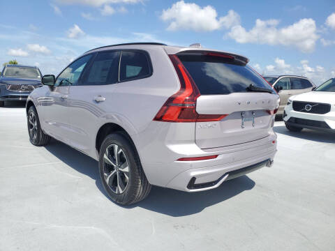 2026 Volvo XC60 B5 Core