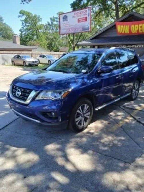 2018 Nissan Pathfinder S