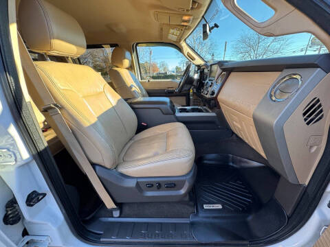 2015 Ford F-450 Super Duty Lariat