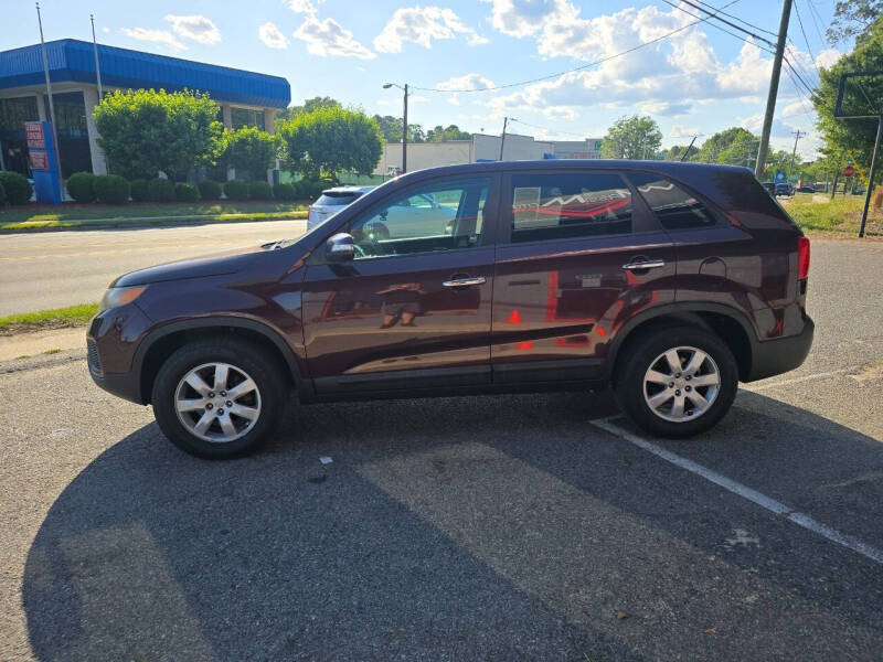 2011 Kia Sorento LX