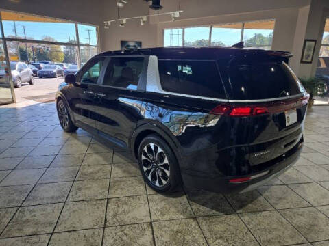 2023 Kia Carnival EX