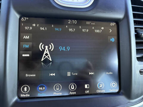 2018 Chrysler 300 Touring