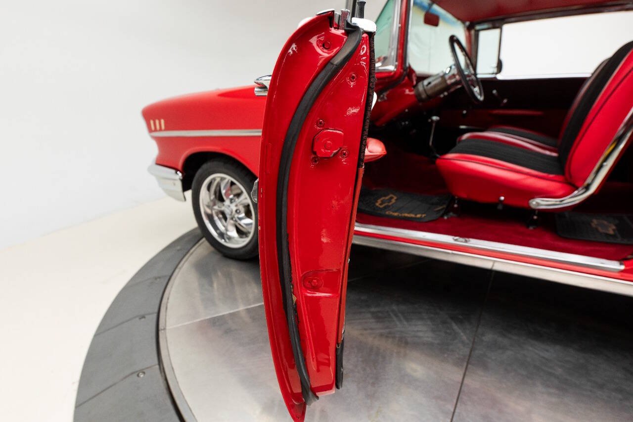 1957 Chevrolet Bel Air 74