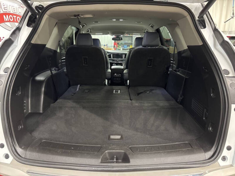 2021 Buick Enclave Essence