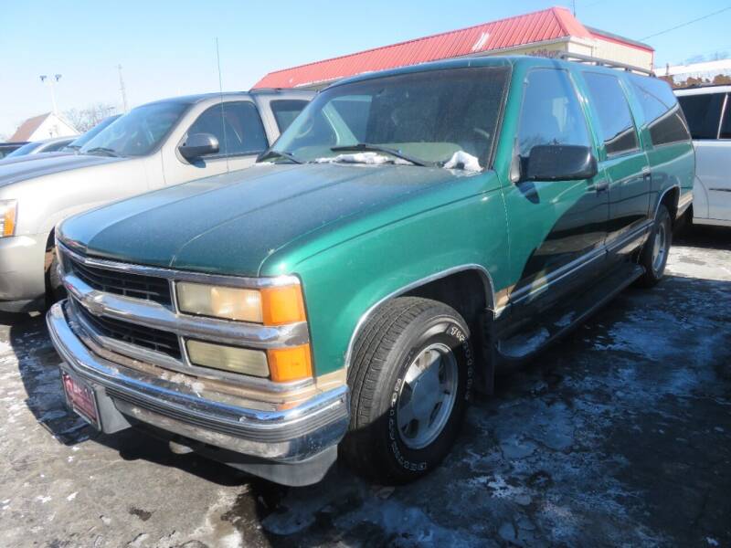 1999 Chevrolet Suburban for sale at Bells Auto Sales in Hammond IN