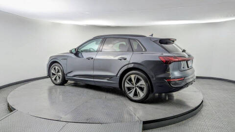 2024 Audi Q8 e-tron quattro Premium