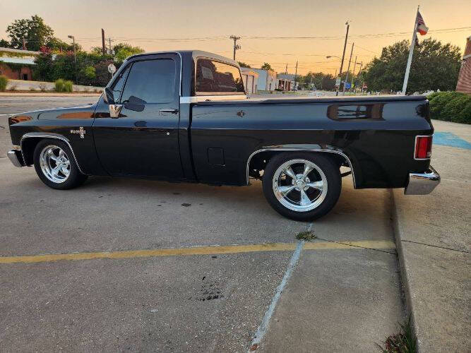 1987 Chevrolet Silverado 1500 SS Classic