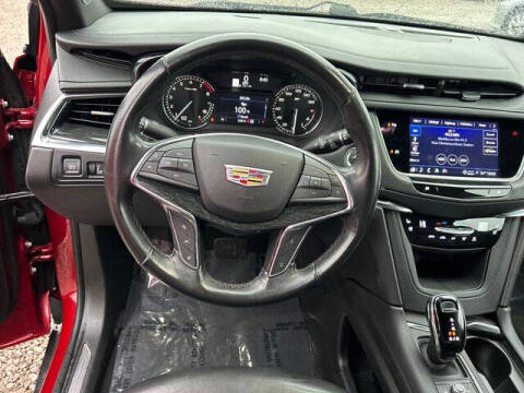 2023 Cadillac XT5 Premium Luxury