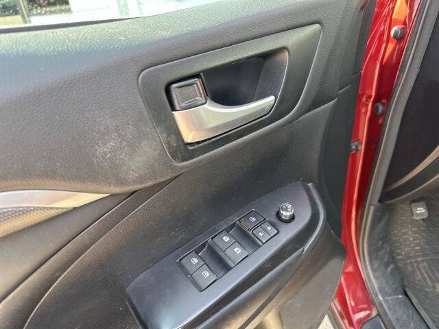 2017 Toyota Highlander SE