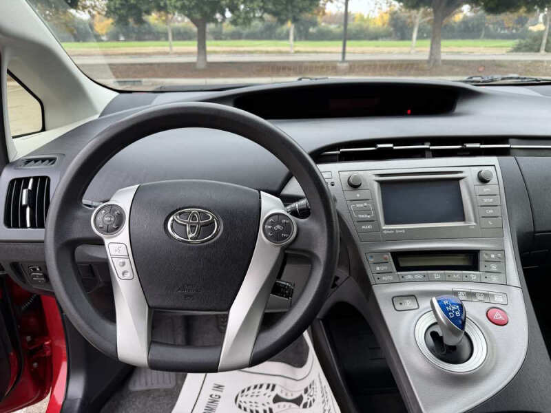 2013 Toyota Prius Three