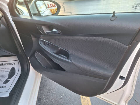 2017 Chevrolet Cruze LT Auto