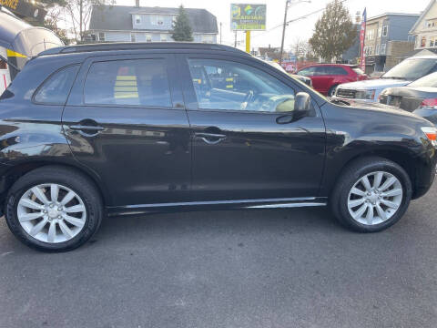 2011 Mitsubishi Outlander Sport SE