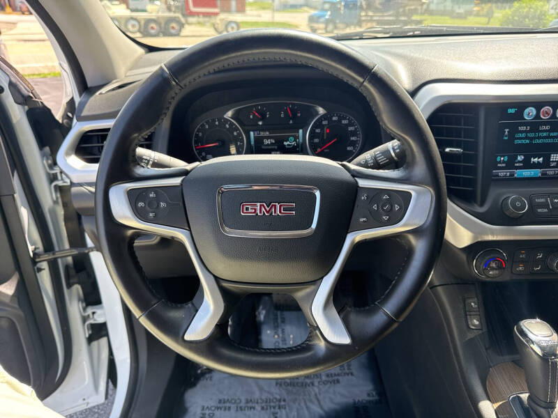 2019 GMC Acadia SLE-2