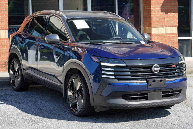 2025 Nissan Kicks SR