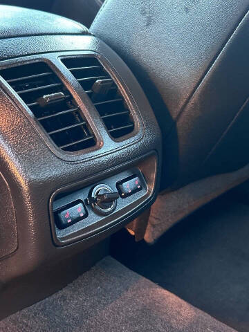 2017 Ford Taurus Limited