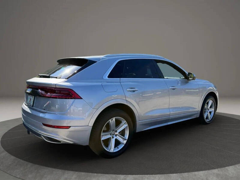 2019 Audi Q8 quattro Premium 55 TFSI