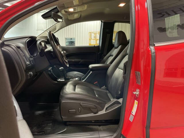 2017 GMC Canyon SLT