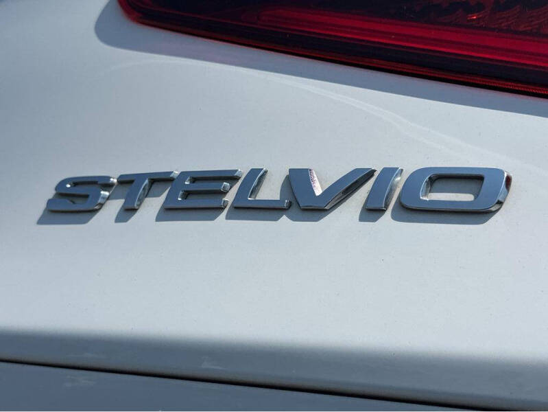 2019 Alfa Romeo Stelvio