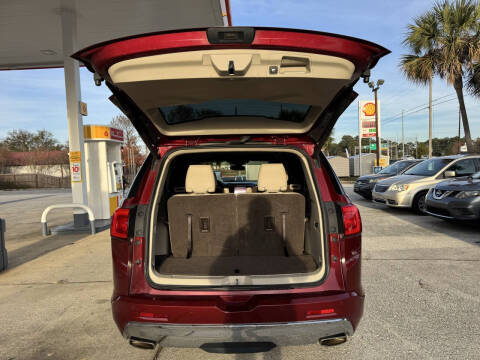 2017 GMC Acadia Denali