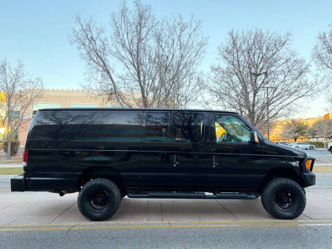 2004 Ford E-Series E-350 SD
