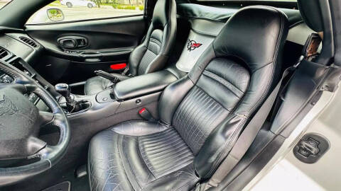 2004 Chevrolet Corvette