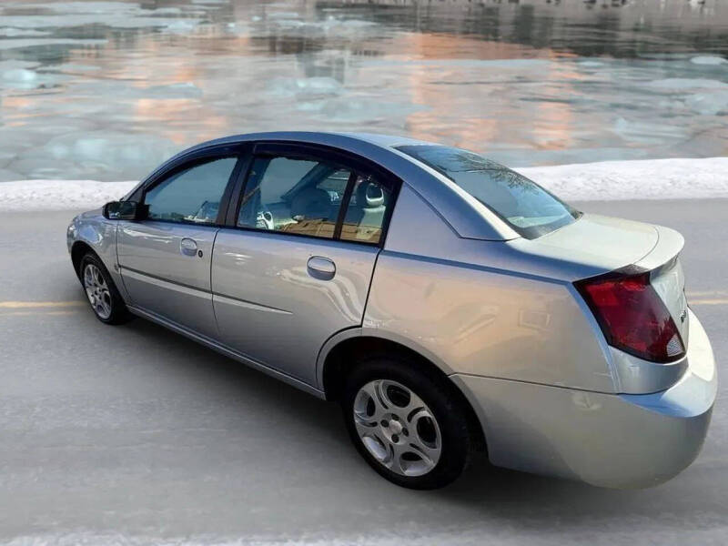 2004 Saturn Ion 2