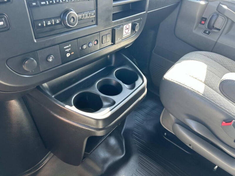 2020 Chevrolet Express 2500