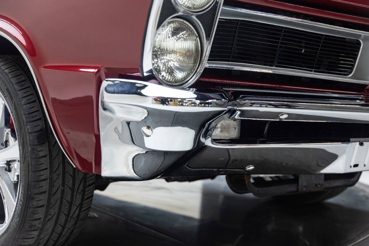 1965 Pontiac GTO 130