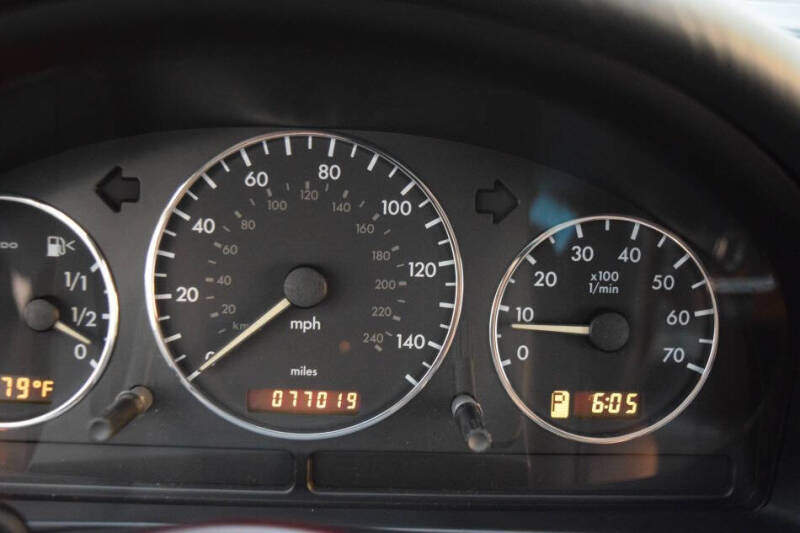 2005 Mercedes-Benz M-Class ML 350